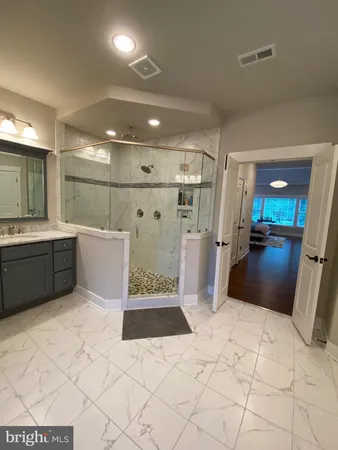 $10,000 | 2233 North Underwood Street, Falls Church, VA 22043