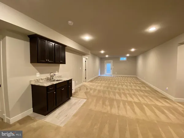 $10,000 | 2233 North Underwood Street, Falls Church, VA 22043