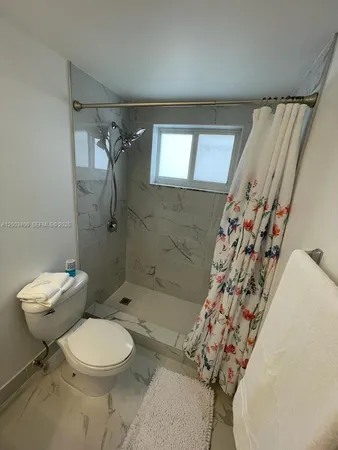 $2,075 | 7732 Camino Real, Unit F318, Miami, FL 33143