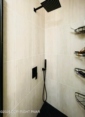 $375,000 | 72 East Creek View Drive, Gouldsboro, PA 18424