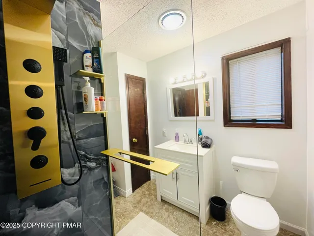 $375,000 | 72 East Creek View Drive, Gouldsboro, PA 18424