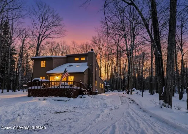 $375,000 | 72 East Creek View Drive, Gouldsboro, PA 18424