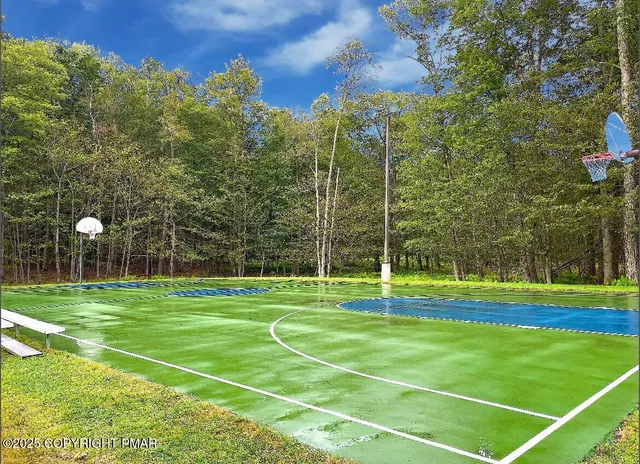 $375,000 | 72 East Creek View Drive, Gouldsboro, PA 18424