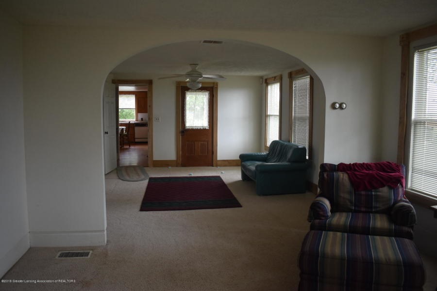 6512 South County Line Road Perrinton, MI 48871 - Photo 8 of 38 1863039-7.JPG