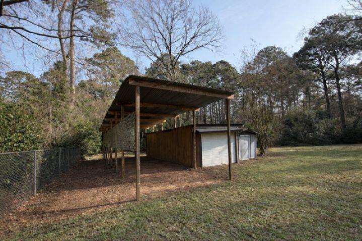 23319 Peninsula Point Frankston, TX 75763 - Photo 21 of 28 RV Carport and 2 storage buildings with power