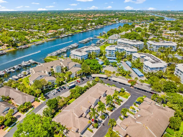 $8,500 | 533 Oak Harbour Drive, Unit 533, Juno Beach, FL 33408
