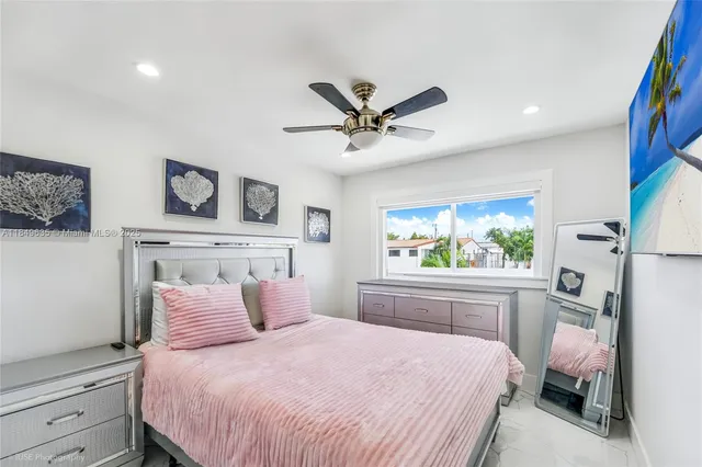 $945,000 | 10333 Southwest 6th Street, Sweetwater, FL 33174