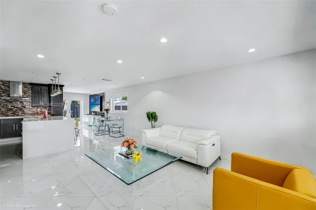 $945,000 | 10333 Southwest 6th Street, Sweetwater, FL 33174