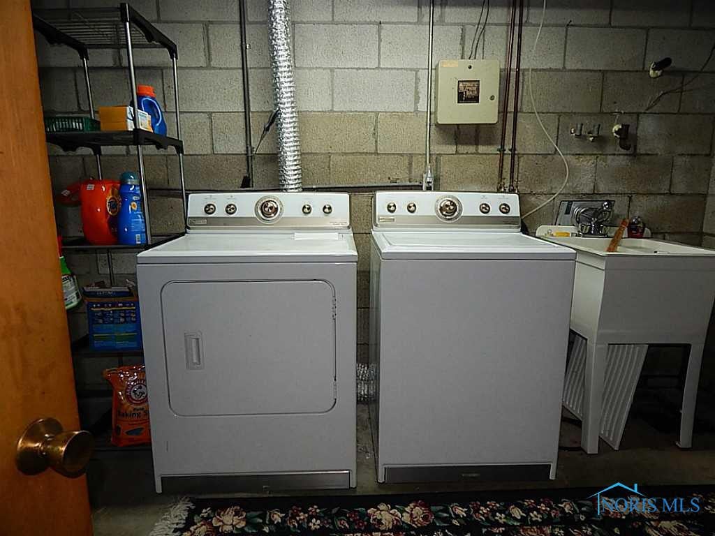 611 Searles Road Toledo, OH 43607 - Photo 18 of 20 Gallery Image 18