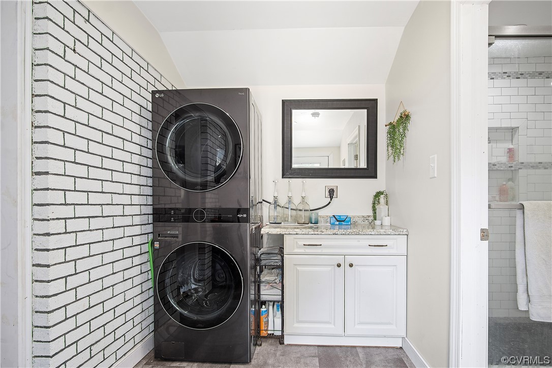 4517 Mountcastle Road Providence Forge, VA 23140 - Photo 18 of 45 Laundry