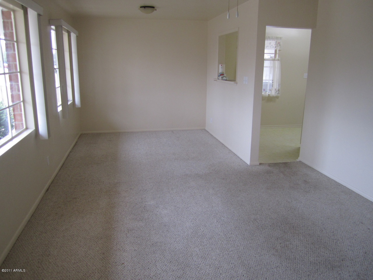 2415 West Cheery Lynn Road Phoenix, AZ 85015 - Photo 5 of 18 1