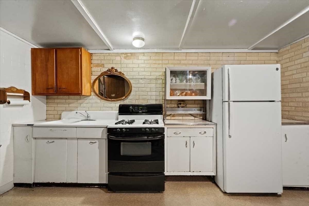 177 Orient Street Worcester, MA 01604 - Photo 21 of 29