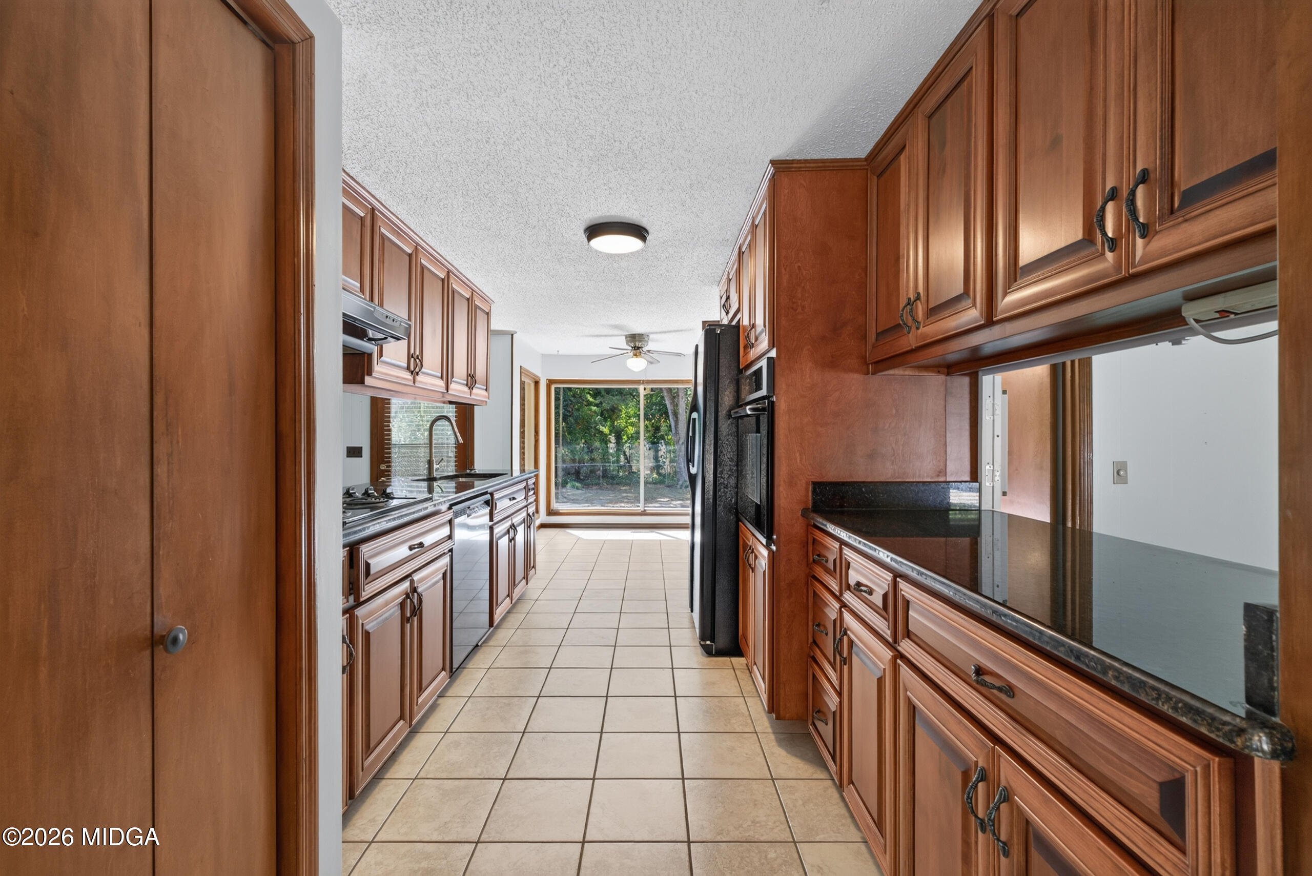 4210 Jones Road Macon, GA 31216 - Photo 12 of 52 DSC04036