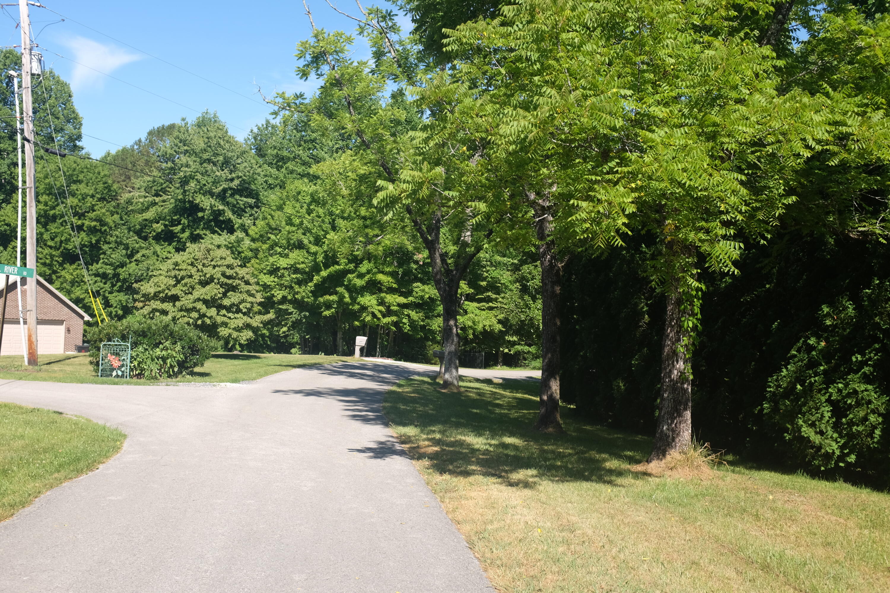 275 Laurel Lake Resort Road Corbin, KY 40701 - Photo 5 of 8 DSCF1277