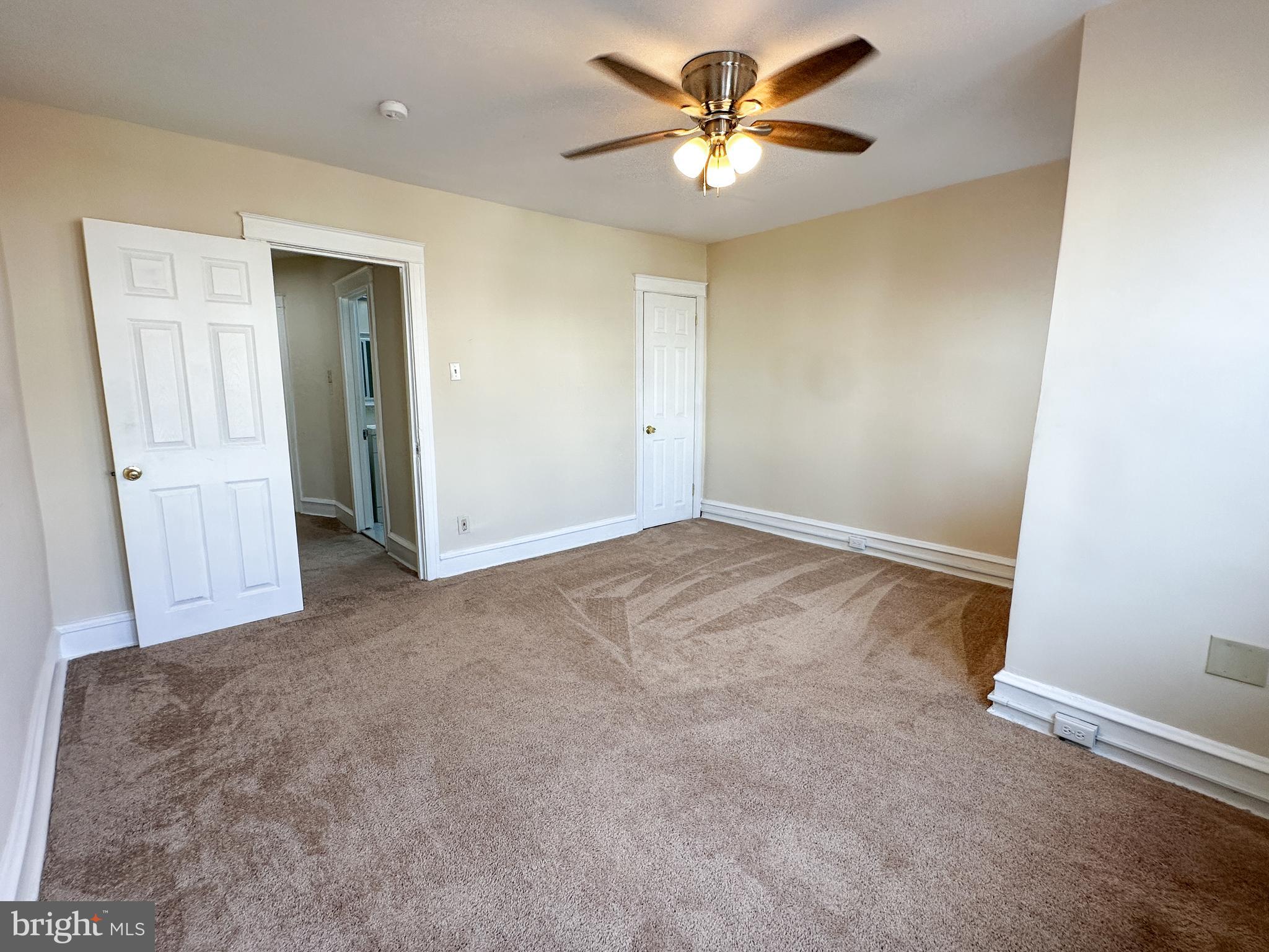 384 Wembly Road Upper Darby, PA 19082 - Photo 11 of 23