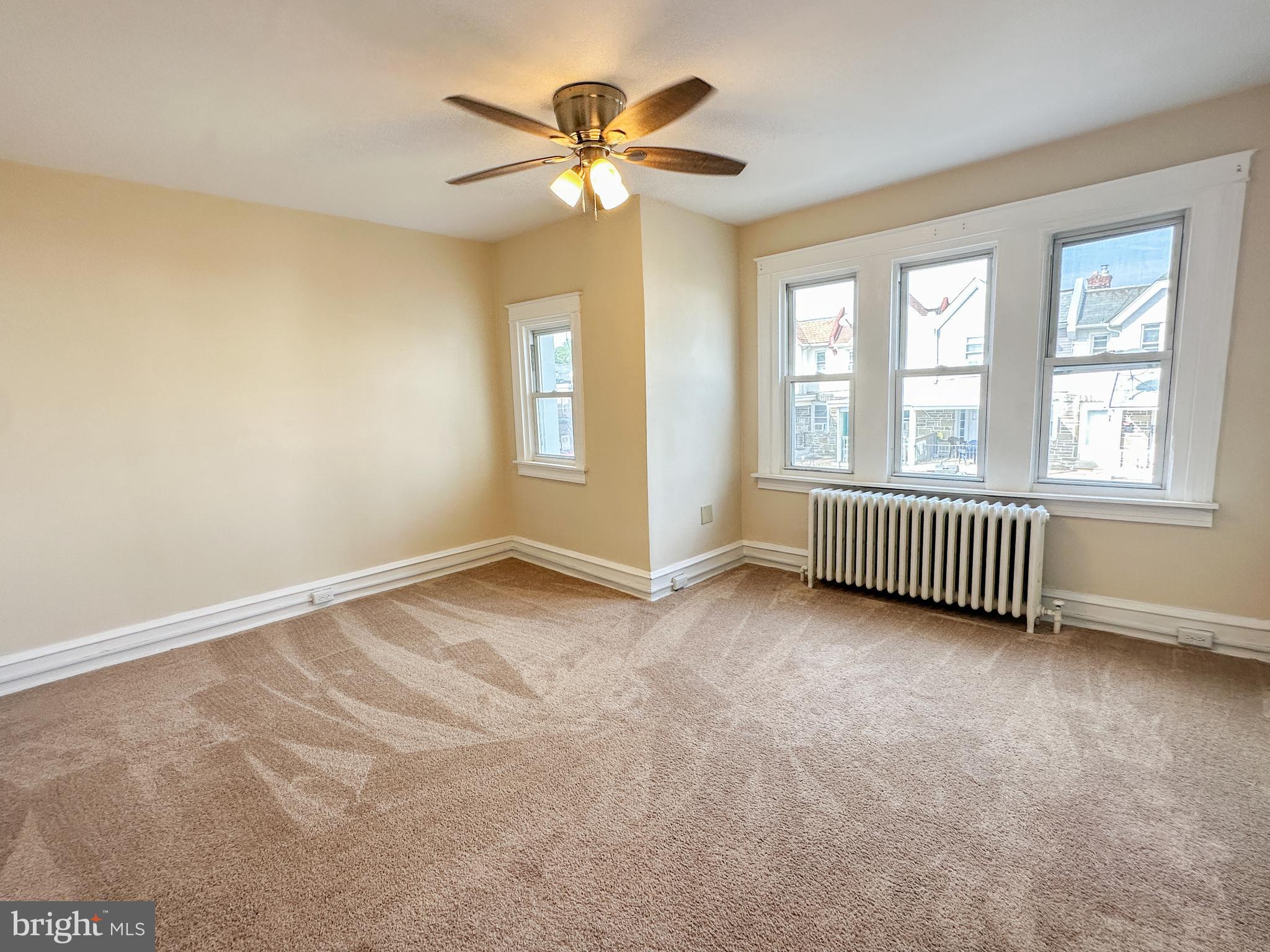 384 Wembly Road Upper Darby, PA 19082 - Photo 13 of 23