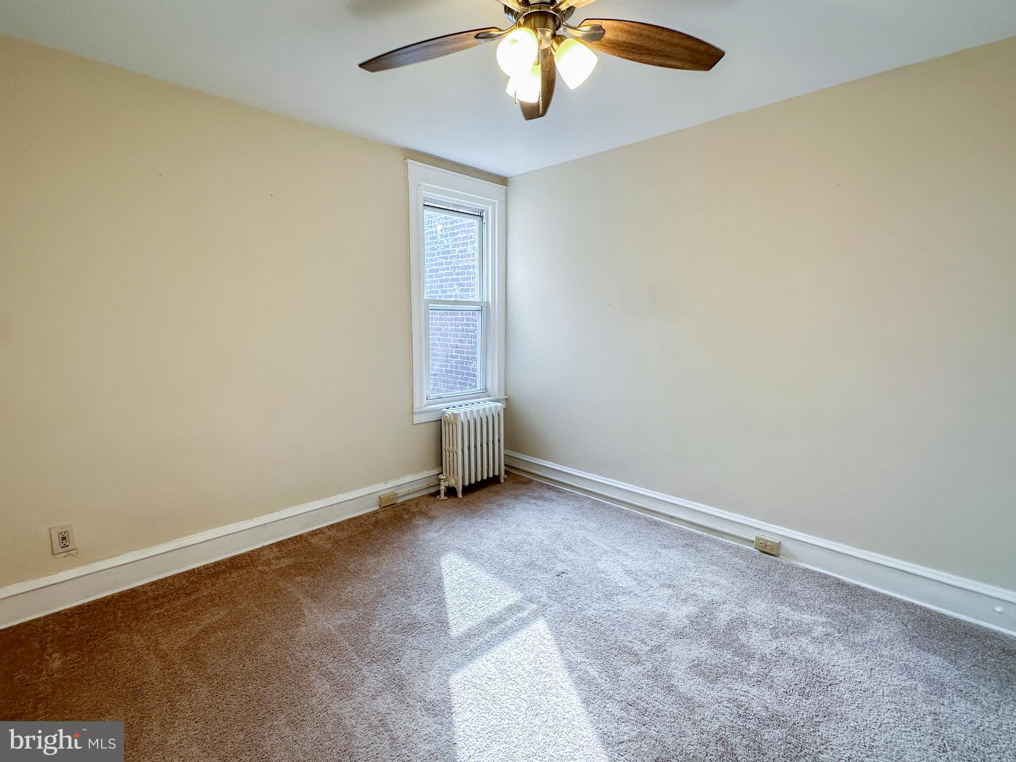 384 Wembly Road Upper Darby, PA 19082 - Photo 17 of 23
