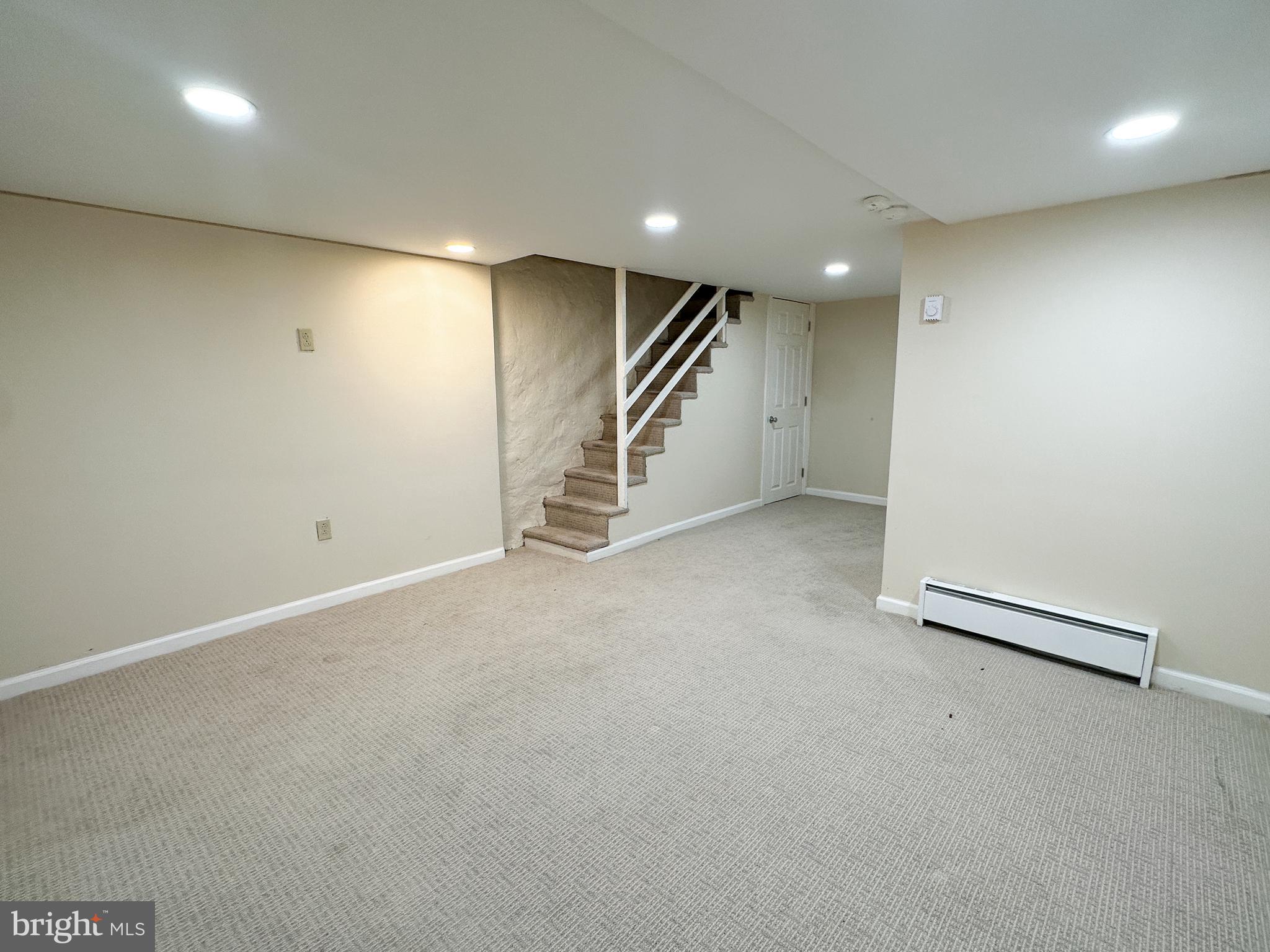 384 Wembly Road Upper Darby, PA 19082 - Photo 22 of 23