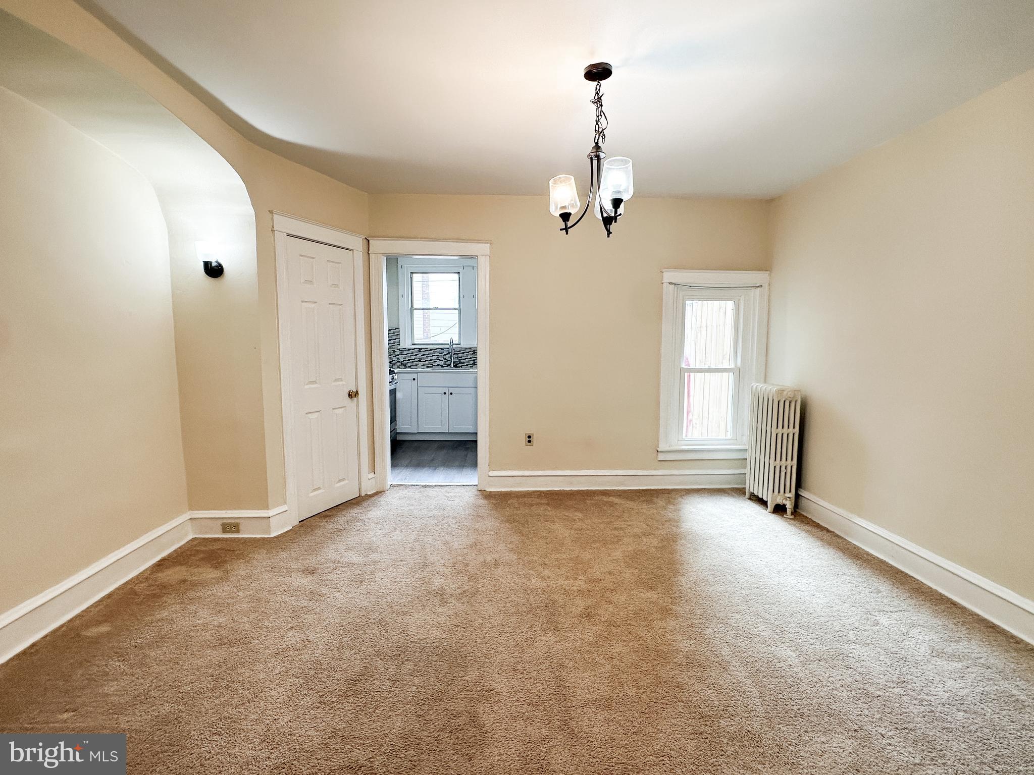 384 Wembly Road Upper Darby, PA 19082 - Photo 6 of 23