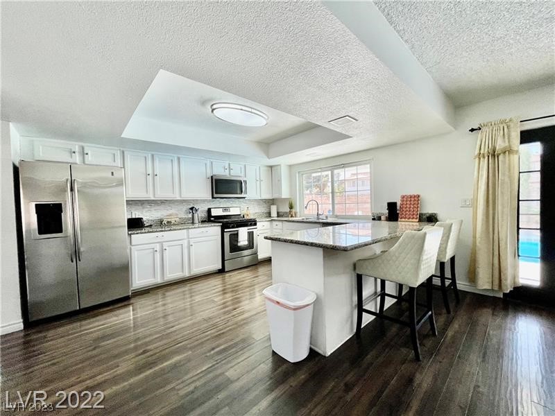 4359 Murillo Street Las Vegas, NV 89121 - Photo 7 of 28 Gallery Image 7