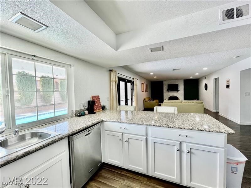 4359 Murillo Street Las Vegas, NV 89121 - Photo 9 of 28 Gallery Image 9