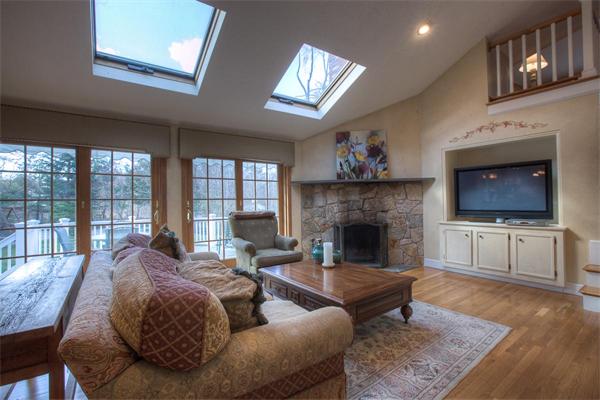 8 Benson Road Hopkinton, MA 01748 - Photo 13 of 30 Gallery Image 13