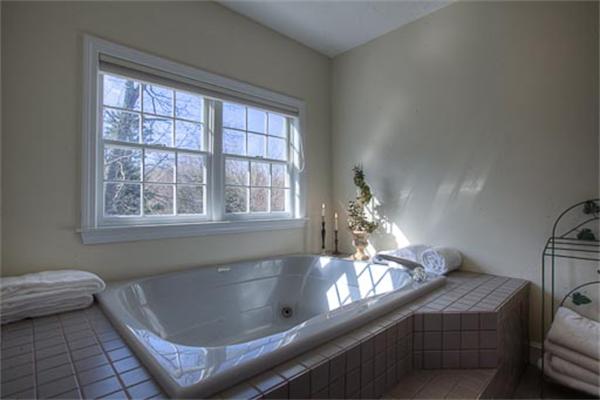 8 Benson Road Hopkinton, MA 01748 - Photo 20 of 30 Gallery Image 20