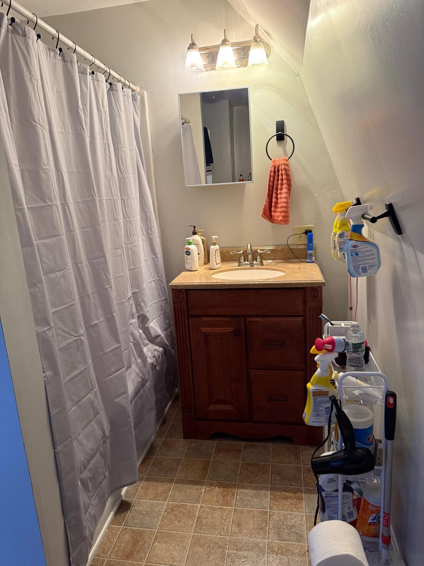 145 Main Street Thomaston, ME 04861 - Photo 24 of 35