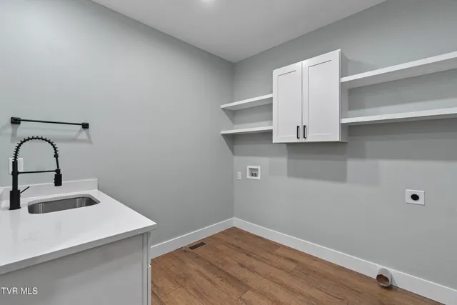 $474,900 | 210 Emperor Lane, Greeneville, TN 37743