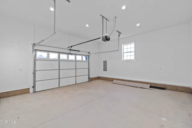 $474,900 | 210 Emperor Lane, Greeneville, TN 37743