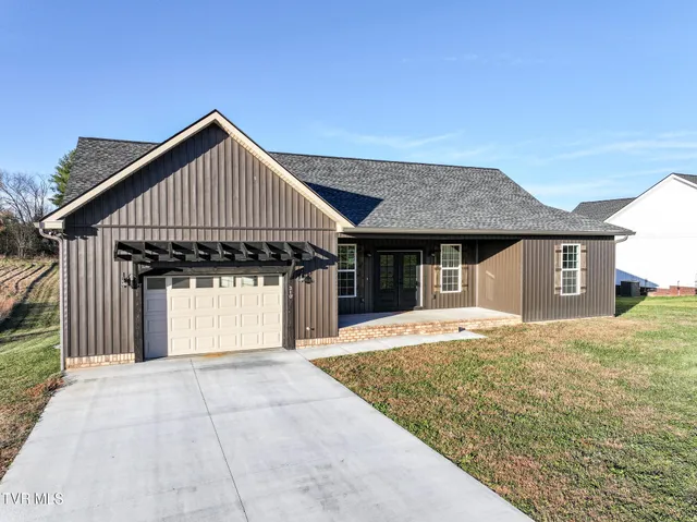 $474,900 | 210 Emperor Lane, Greeneville, TN 37743