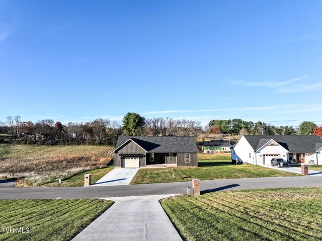 $474,900 | 210 Emperor Lane, Greeneville, TN 37743