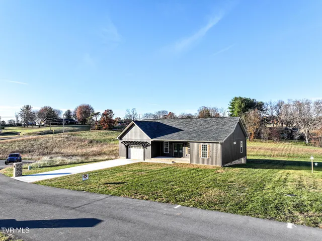 $474,900 | 210 Emperor Lane, Greeneville, TN 37743