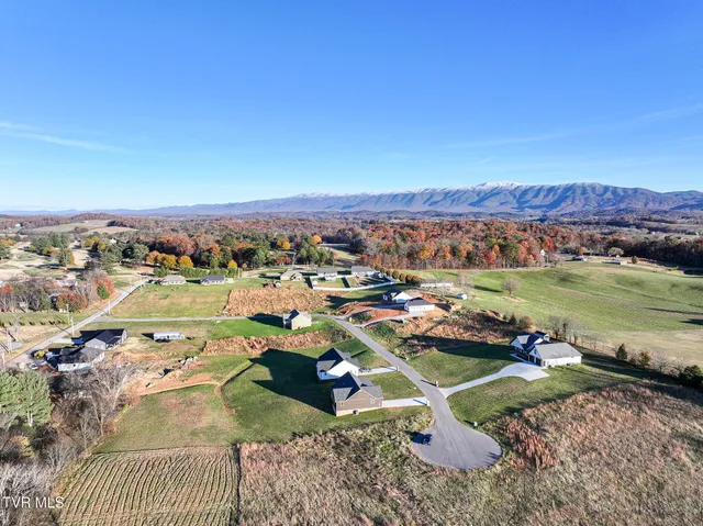 $474,900 | 210 Emperor Lane, Greeneville, TN 37743