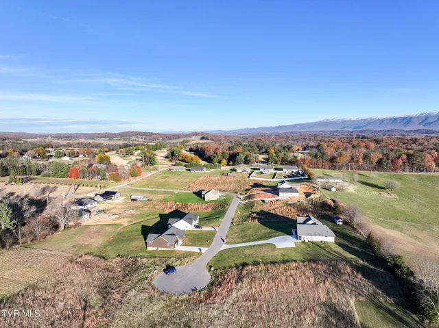 $474,900 | 210 Emperor Lane, Greeneville, TN 37743