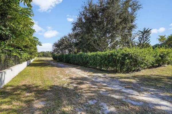 $14,995,000 | 2900 Ave Au Soleil, Gulf Stream, FL 33483