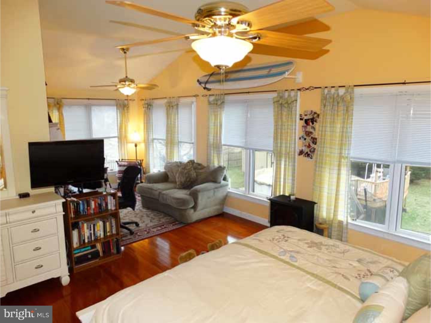 87 Tulip Road Holland, PA 18966 - Photo 14 of 25