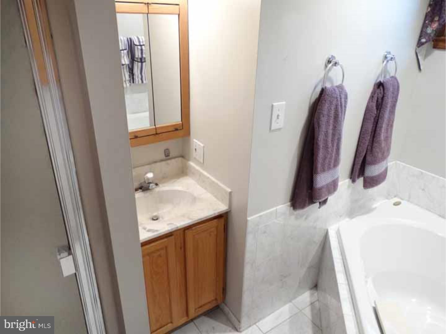 87 Tulip Road Holland, PA 18966 - Photo 22 of 25