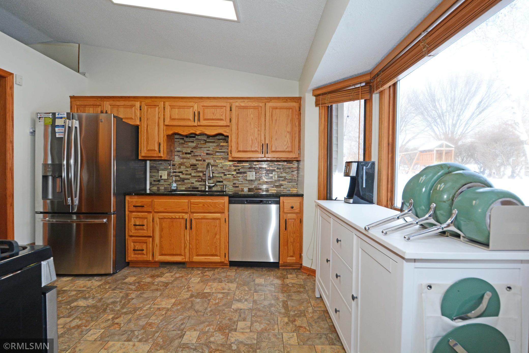 9246 Shenandoah Lane North Maple Grove, MN 55369 - Photo 12 of 25