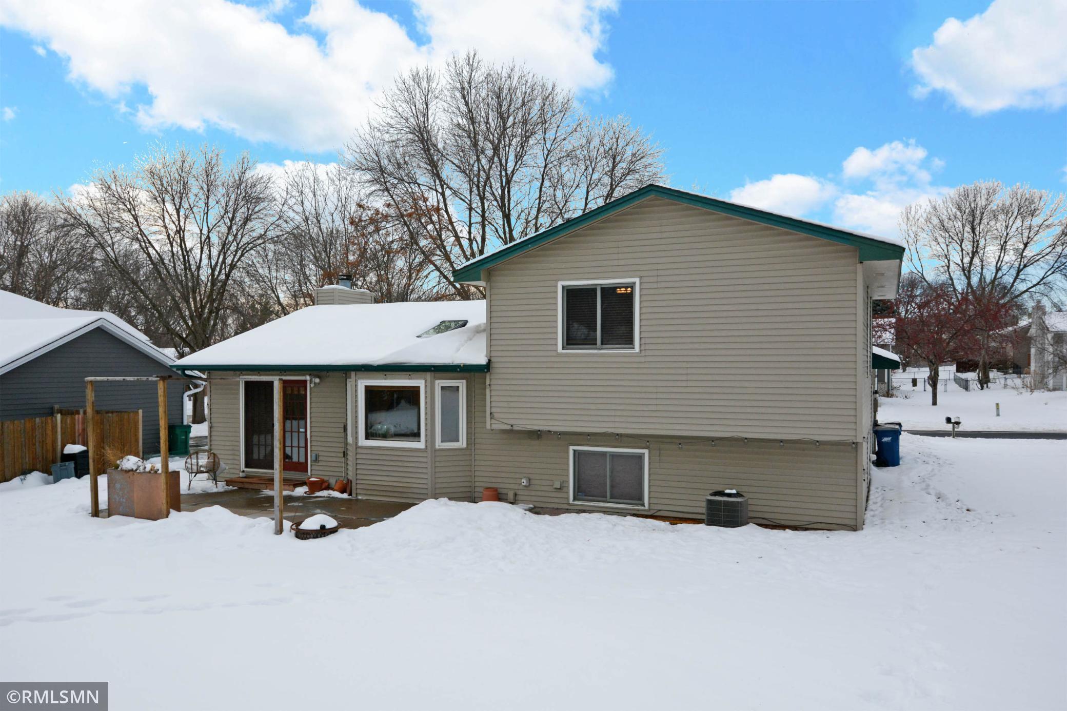 9246 Shenandoah Lane North Maple Grove, MN 55369 - Photo 23 of 25