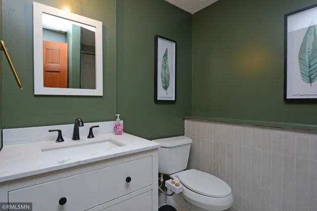 $399,900 | 9246 Shenandoah Lane North, Maple Grove, MN 55369