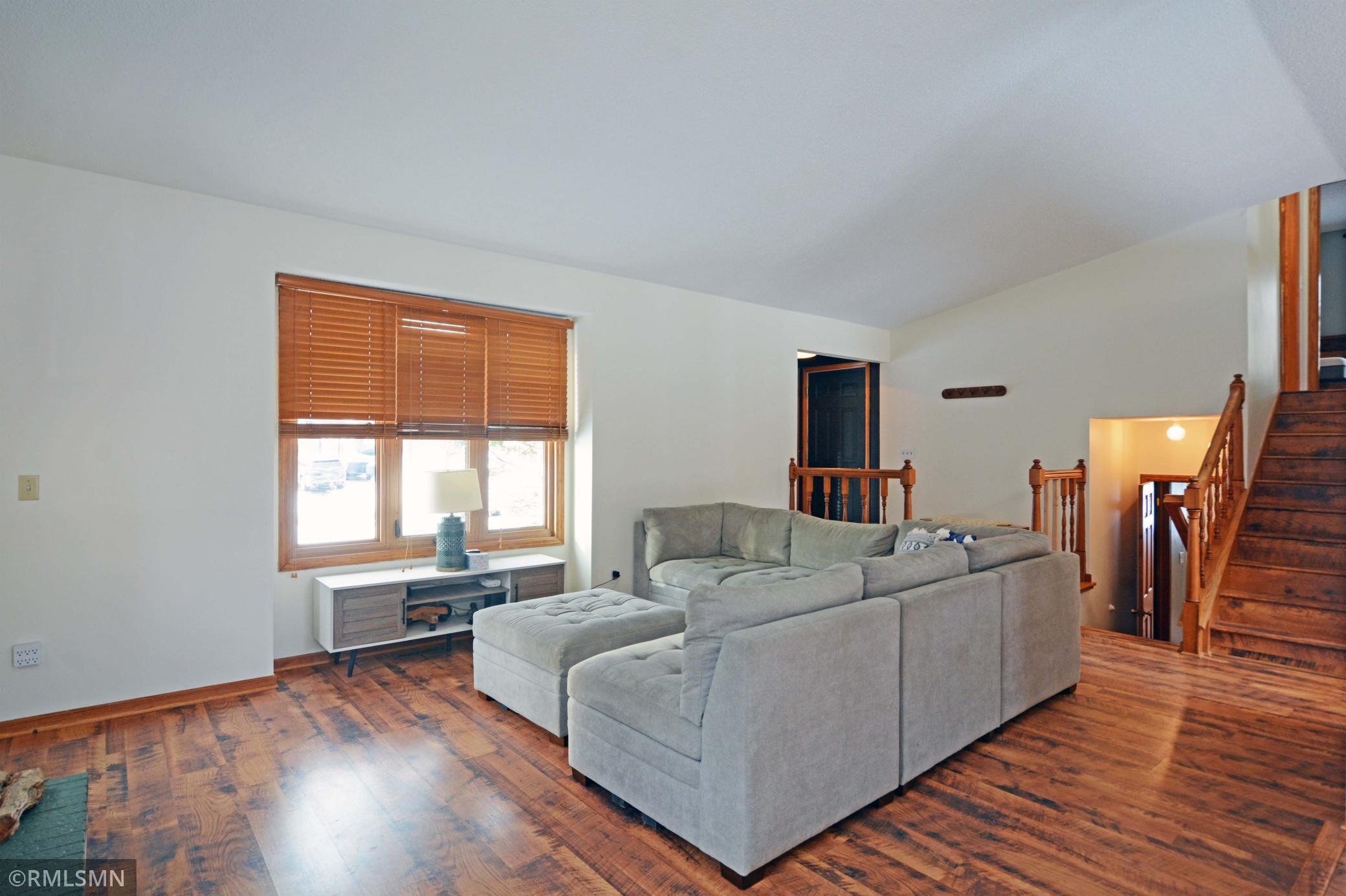 9246 Shenandoah Lane North Maple Grove, MN 55369 - Photo 4 of 25