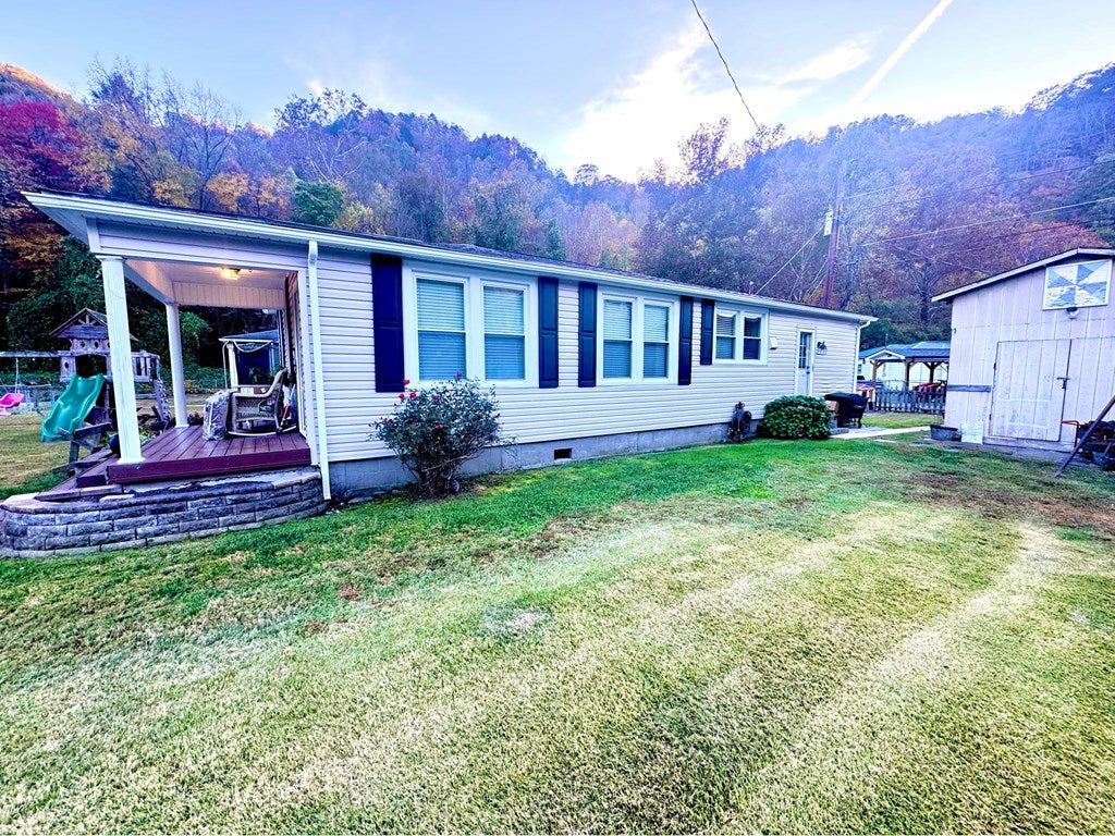 1040 Red Jacket Road Oakwood, VA 24631 - Photo 36 of 39 Gallery Image 36