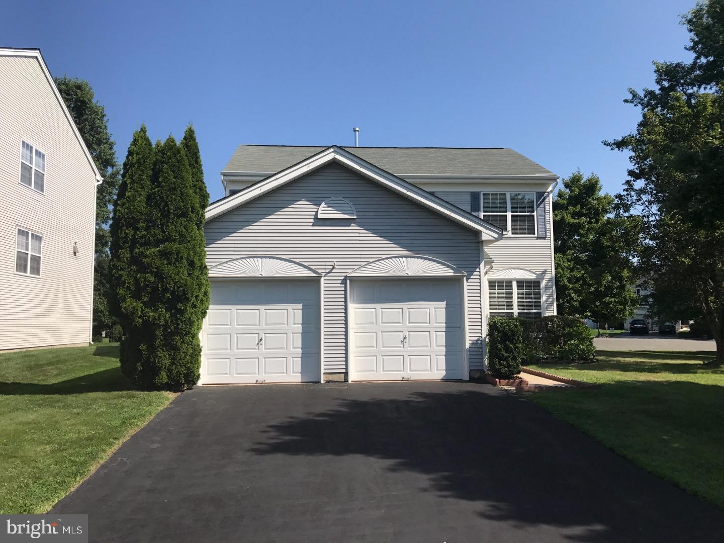 17 Manley Road Pennington, NJ 08534 - Photo 1 of 14
