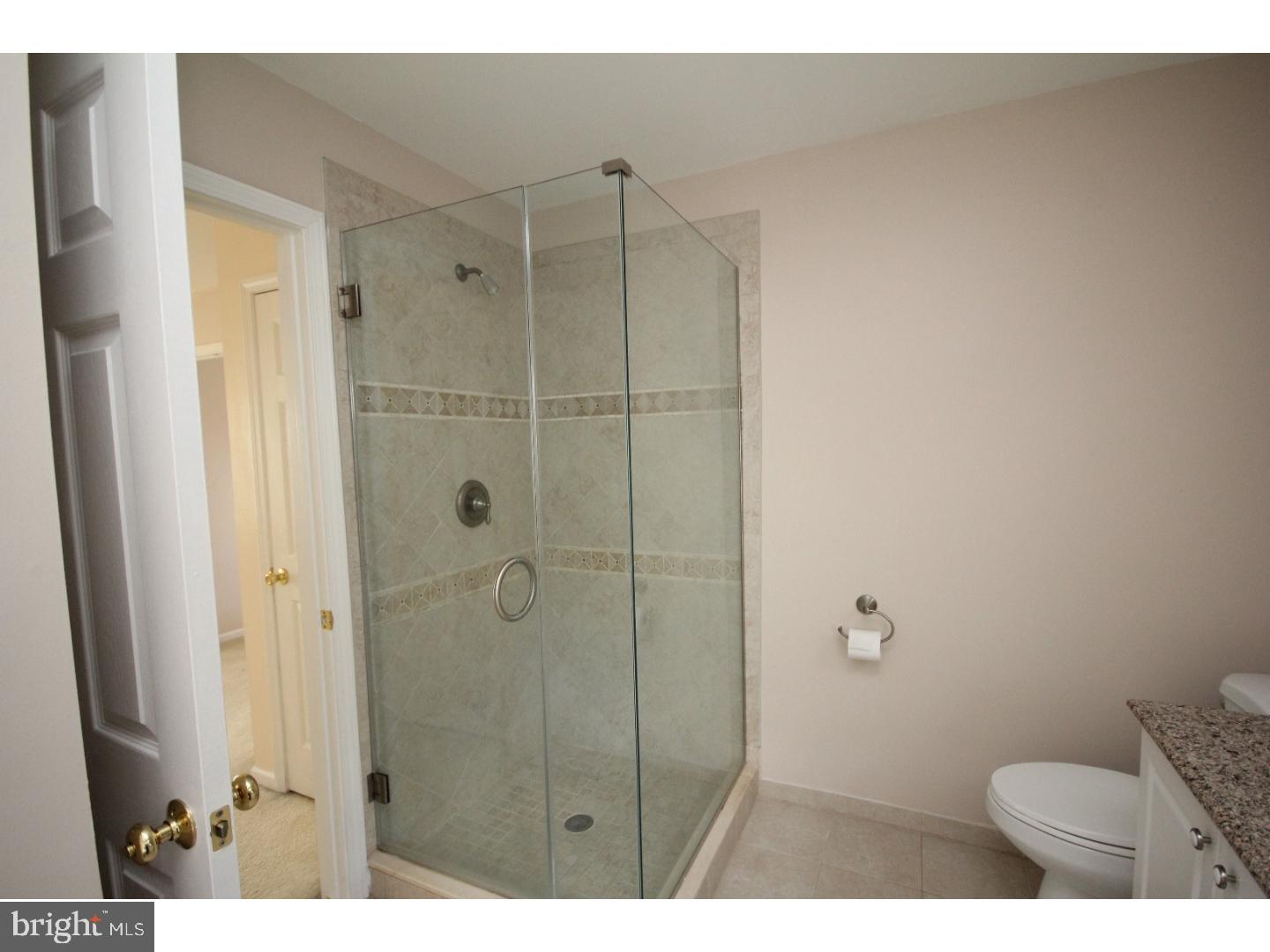 17 Manley Road Pennington, NJ 08534 - Photo 7 of 14