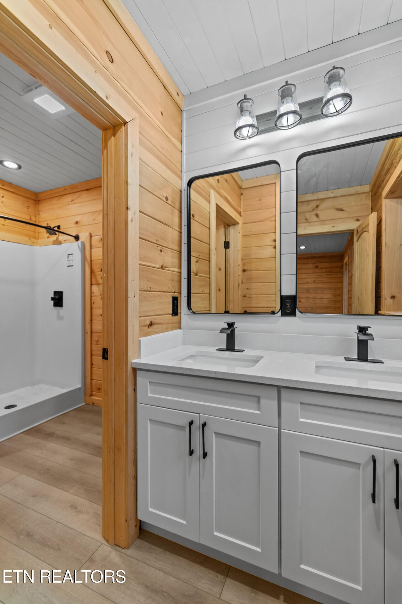 545 Lonesome Pine Road Bybee, TN 37713 - Photo 18 of 30 166