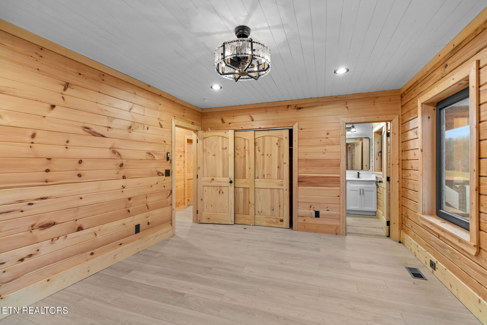 545 Lonesome Pine Road Bybee, TN 37713 - Photo 19 of 30 155