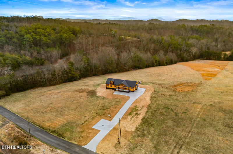 545 Lonesome Pine Road Bybee, TN 37713 - Photo 31 of 34 309