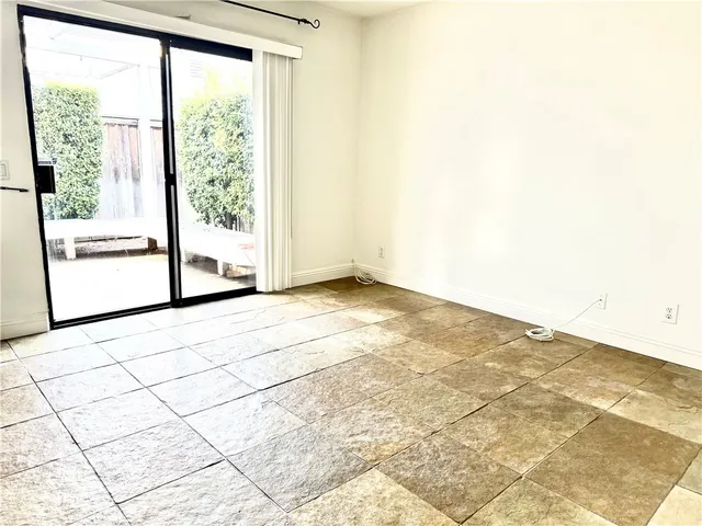 $4,300 | 20 Springflower, Irvine, CA 92614