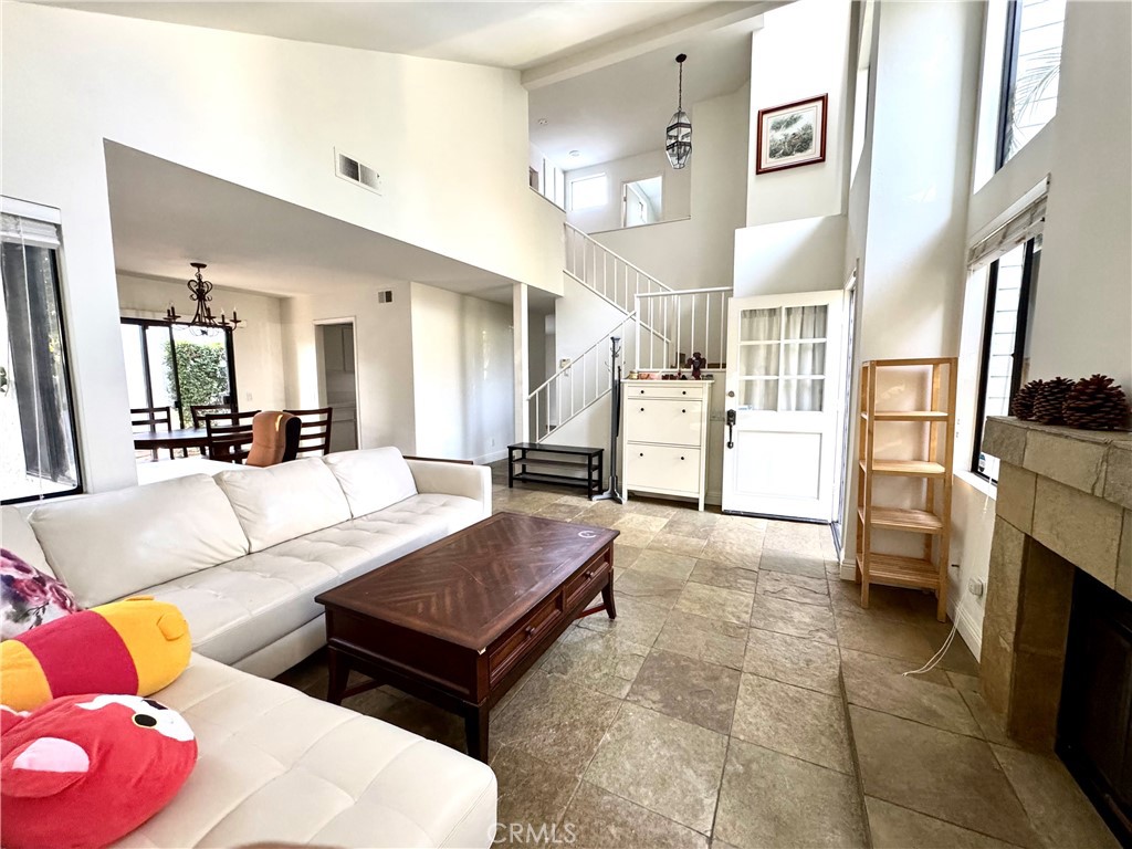 20 Springflower Irvine, CA 92614 - Photo 8 of 19